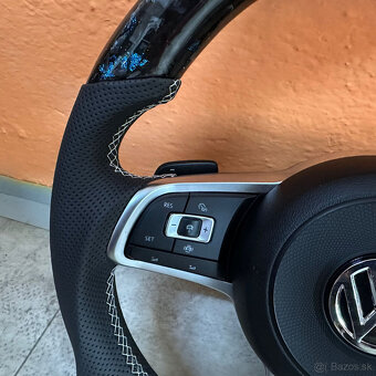 VOLANT VOLKSWAGEN R RLINE GTD GTI - KOZA / Modry KARBÓN - 6