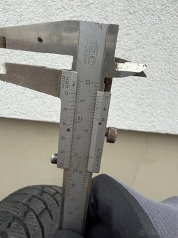 Zimné pneumatiky Nokian 235/60 R18 - 6