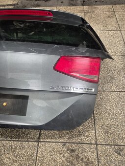 Predám piate dvere na Volkswagen Passat b8 VARIANT - 6