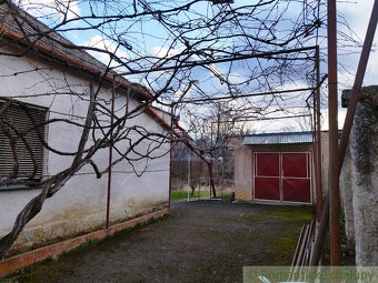 Priestranný 5 izbový gazdovský dom s veľkou záhradou, blí - 6