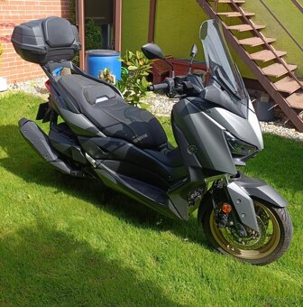 Skuterr Yamaha X MAX- Tech Max - 6