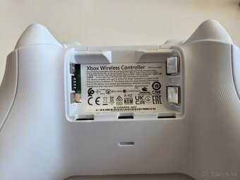Xbox Wireless Controller Robot White - 6