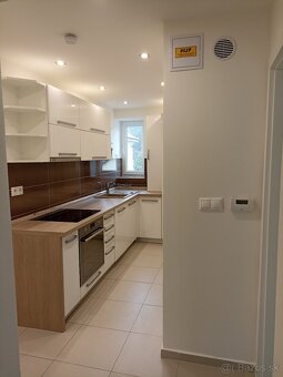 Prenájom – zariadený 3 izbový byt, Ulica Rybníky, Žilina - 6
