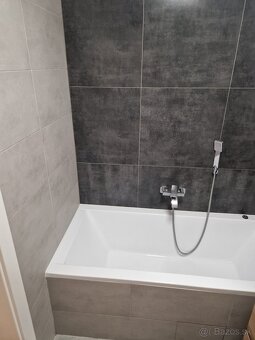 2 izbový veľkometrážny byt s lodžiu - Nitra - 6