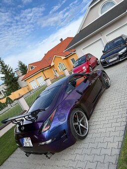 Nissan 350z - 6