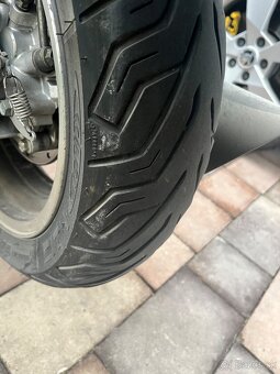 Suzuki Burgman AN400 - 6