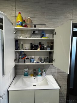 Kúpeľňový set s umývadlom - 6