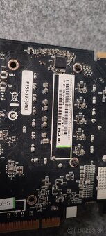 AMD Sapphire HD7790 - 6