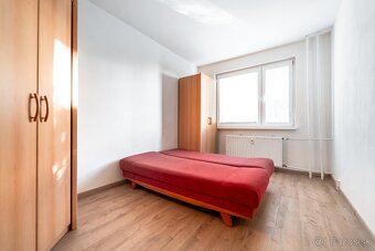 Na prenájom 4 izbový byt na ulici Bauerova na sídlisku KVP - 6