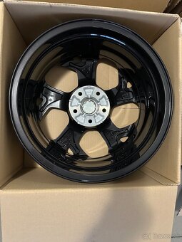 Nové Originál elektrony ®KIA Sportage R17 5x114,3 - 6