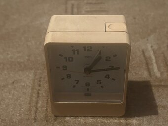 Predám viac druhov hodín - 6