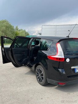 Renault Grand Scenic III 1.6 DCi BOSE Energy Dynamique - 6