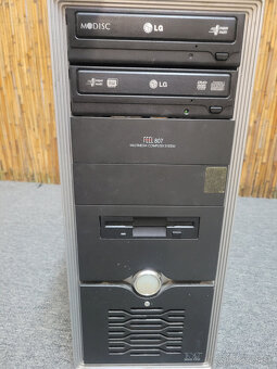 Predám PC skrinky v dobrom stave - 6