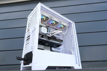 Herný PC, Ryzen 7 7800X3D, RX 9070, 32GB RAM, 2TB SSD, 24m - 6
