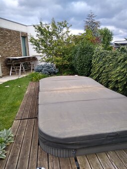 Prenájom 3i RD s krásnou záhradou a jacuzzi - 6