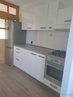 Dlhodobý prenájom - 3 izb. byt ZVOLEN SEKIER - 6