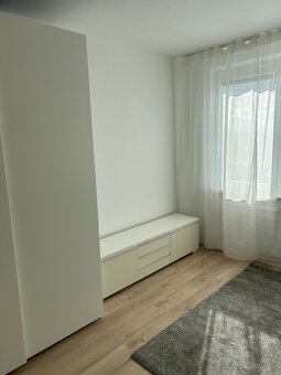 Prenajom Garzonka - Komarno bez Provizie - 6