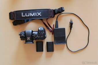 Panasonic Lumix GH5 - 6