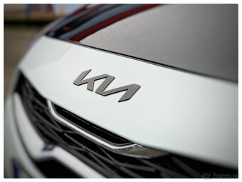 Kia Ceed 1.5 T-GDi Gold - 6