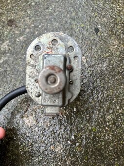 Hlavny vypinac na tz 4 k - 6