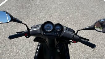 Yamaha aerox 50cc r.v 2011 - 6