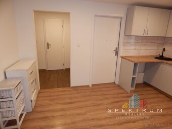 SPEKTRUM REALITY- Na PREDAJ komplet rekonštruovaný 2-izbový - 6