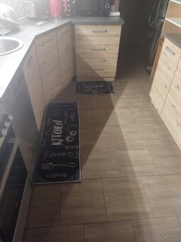 Predám 3 izbový prerobený byt s balkónom - 6