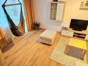 3 izbový byt Bánovce nad Bebravou / CENTRUM - STRED  / KOMPL - 6
