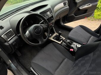 Subaru Forester 2.0 benzín - 6