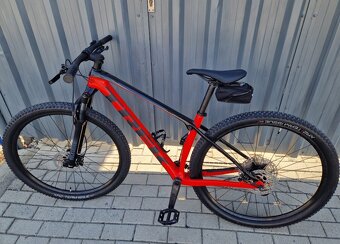 Bicykel Trek Procaliber 9.5 Radioactive Red/Trek Black 2024 - 6