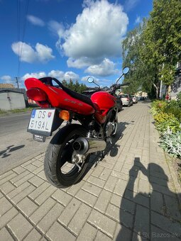 Kawasaki ER5 - 6