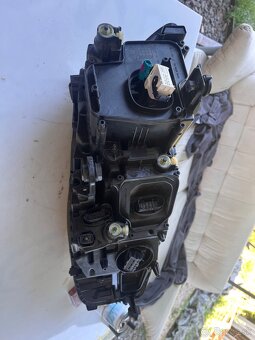 Vw toareg 3 ľavy predný svetlomet - 6
