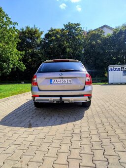 Škoda Octavia Combi SCOUT 2.0 TDI 4×4 - 6