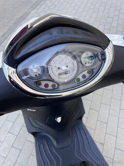 50 cm3 skuter Piaggio fly 50 4T 2016 - 6