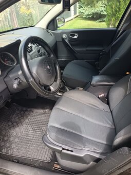 Predám Renault Megane 2 combi - 6