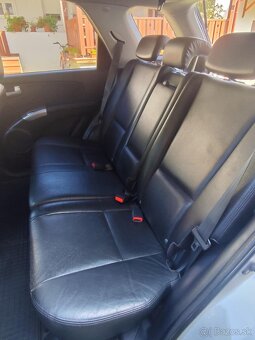Kia Sportage 2.0 CRDi 4WD - 6