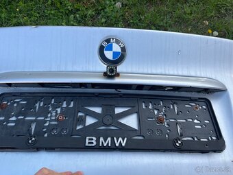 Zadná kufrova kapota BMW e46 - 6
