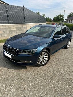 Škoda Superb Combi 2.0 TDI CR DSG - 6