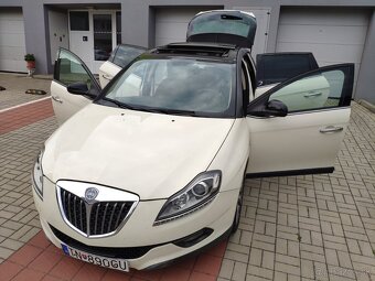 Lancia Delta 1.4 benzín - 6