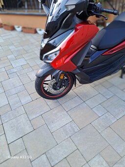 Predám skuter honda 125 forza - 6