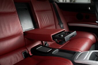 BMW 320D E92 - 6