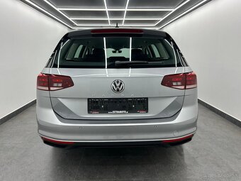 Passat Variant (Combi) 2,0 TDI EVO Business 110kW Top stav - 6