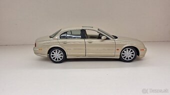 1:18 JAGUAR S-TYPE - 6