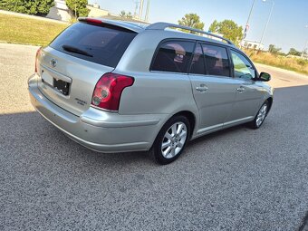 Predám Toyota avensis Combi Faclieft 2.2D D4 110kw r.v.2007 - 6