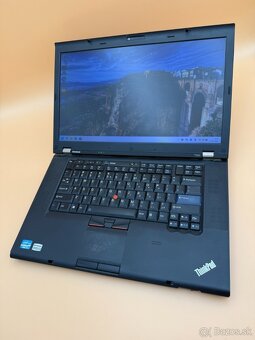 Notebook Lenovo ThinkPad T520 – 15,6", i5, 8GB RAM - 6