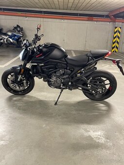 Ducati Monster Plus 937 - 6