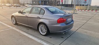BMW E90 320d Xdrive - 6