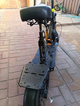 Elektrická kolobežka - 6