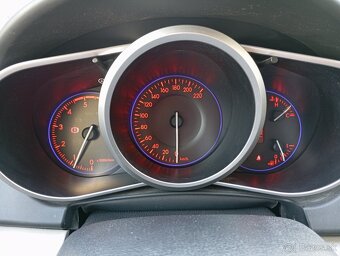 Mazda CX-7 2.2D rv.2011 kúpená v SR - 6