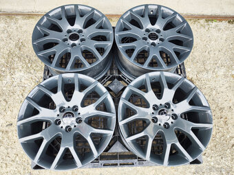 Alu sada =5x120 = R19 =original BMW = NOVÉ - 6